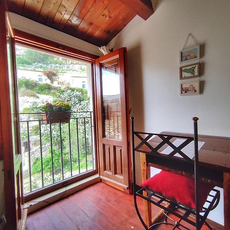 שיקלי Lilibeth Houses - Charming & Lovely Views חדר תמונה