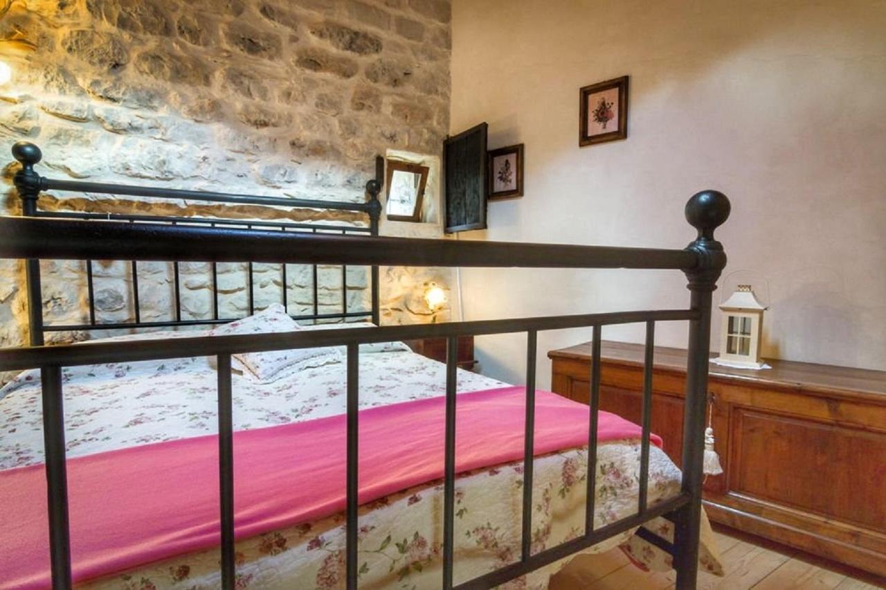 שיקלי Lilibeth Houses - Charming & Lovely Views מראה חיצוני תמונה